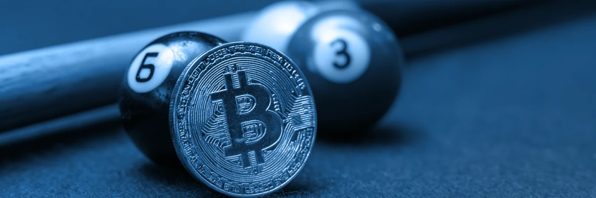 Bet types in snooker betting with Bitcoin — cue balls and a BTC coin